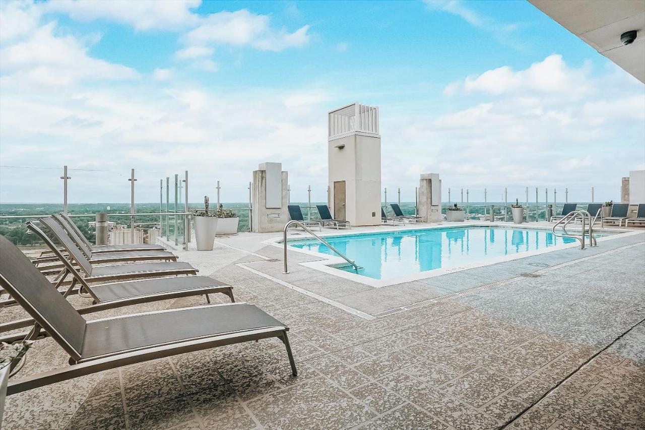 Frontdesk Skyhouse Apts Uptown Charlotte公寓 外观 照片